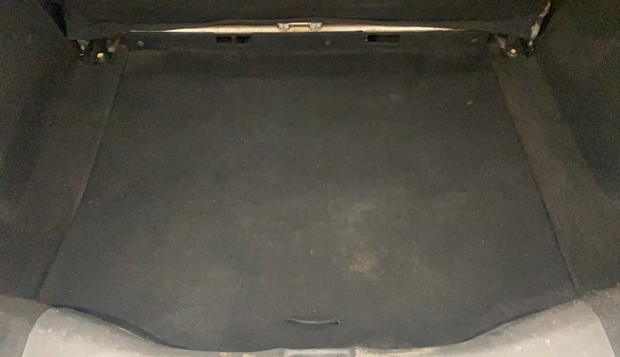 2016 Honda Jazz 1.2L I-VTEC V AT, Petrol, Automatic, 89,309 km, Boot Inside