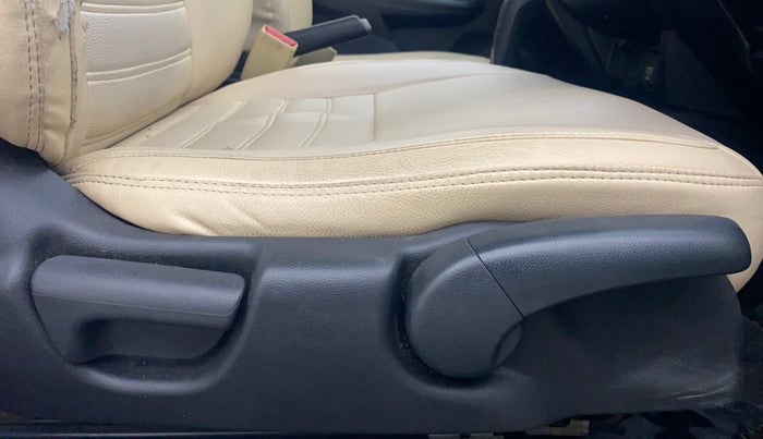 2016 Honda Jazz 1.2L I-VTEC V AT, Petrol, Automatic, 89,309 km, Driver Side Adjustment Panel