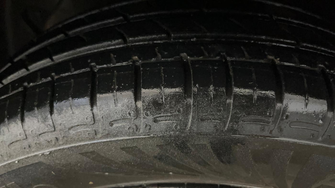2014 Hyundai Xcent S 1.2, Petrol, Manual, 39,303 km, Left Front Tyre Tread