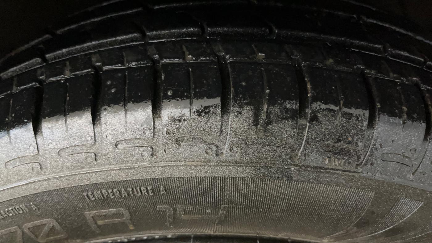 2014 Hyundai Xcent S 1.2, Petrol, Manual, 39,303 km, Right Front Tyre Tread