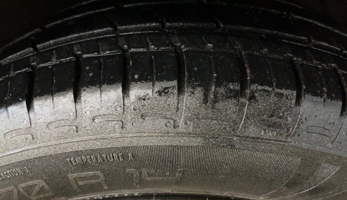 2014 Hyundai Xcent S 1.2, Petrol, Manual, 39,188 km, Right Front Tyre Tread