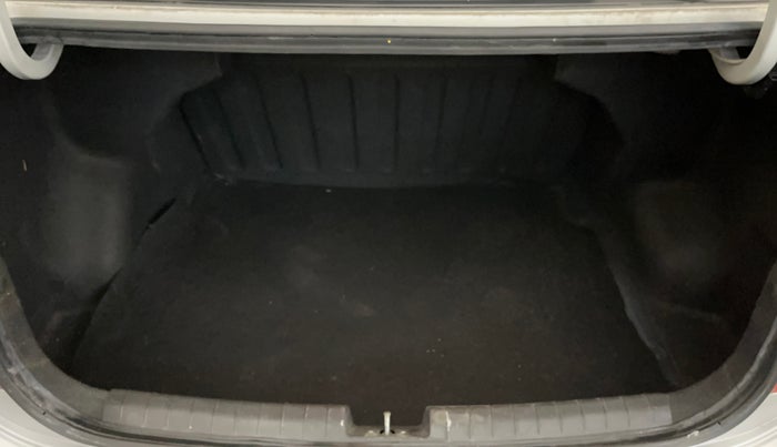 2014 Hyundai Xcent S 1.2, Petrol, Manual, 39,188 km, Boot Inside