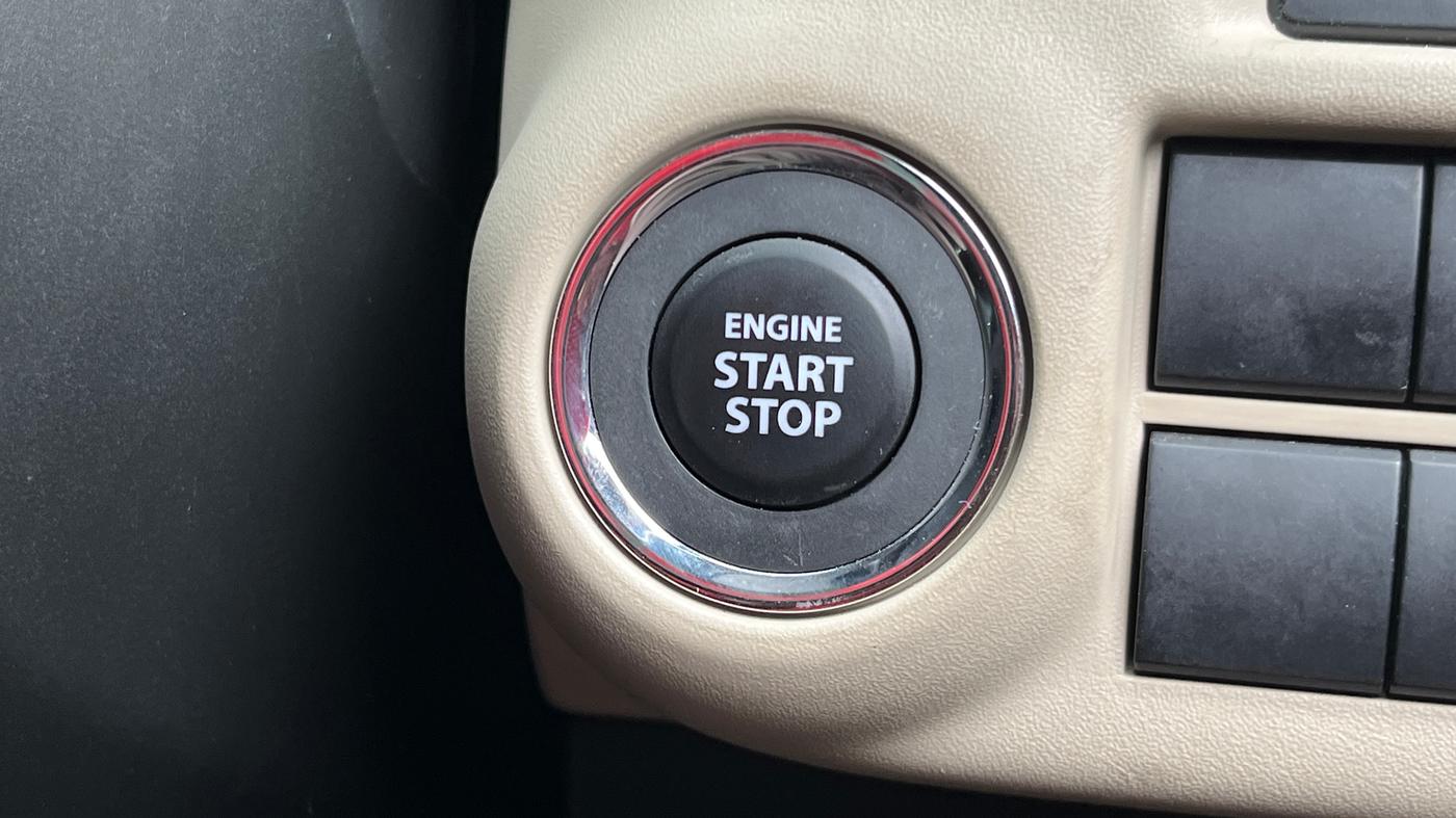 2024 Toyota Glanza V AMT, Petrol, Automatic, 12,775 km, Keyless Start/ Stop Button