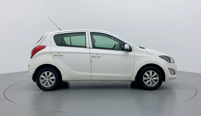 2013 Hyundai i20 SPORTZ 1.4 CRDI, Diesel, Manual, 61,356 km, Right Side