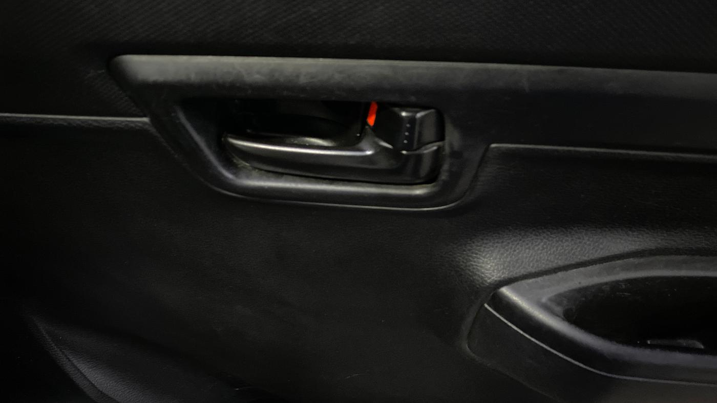 2021 Maruti S PRESSO VXI+, Petrol, Manual, 36,524 km, Driver Side Door Panels Control