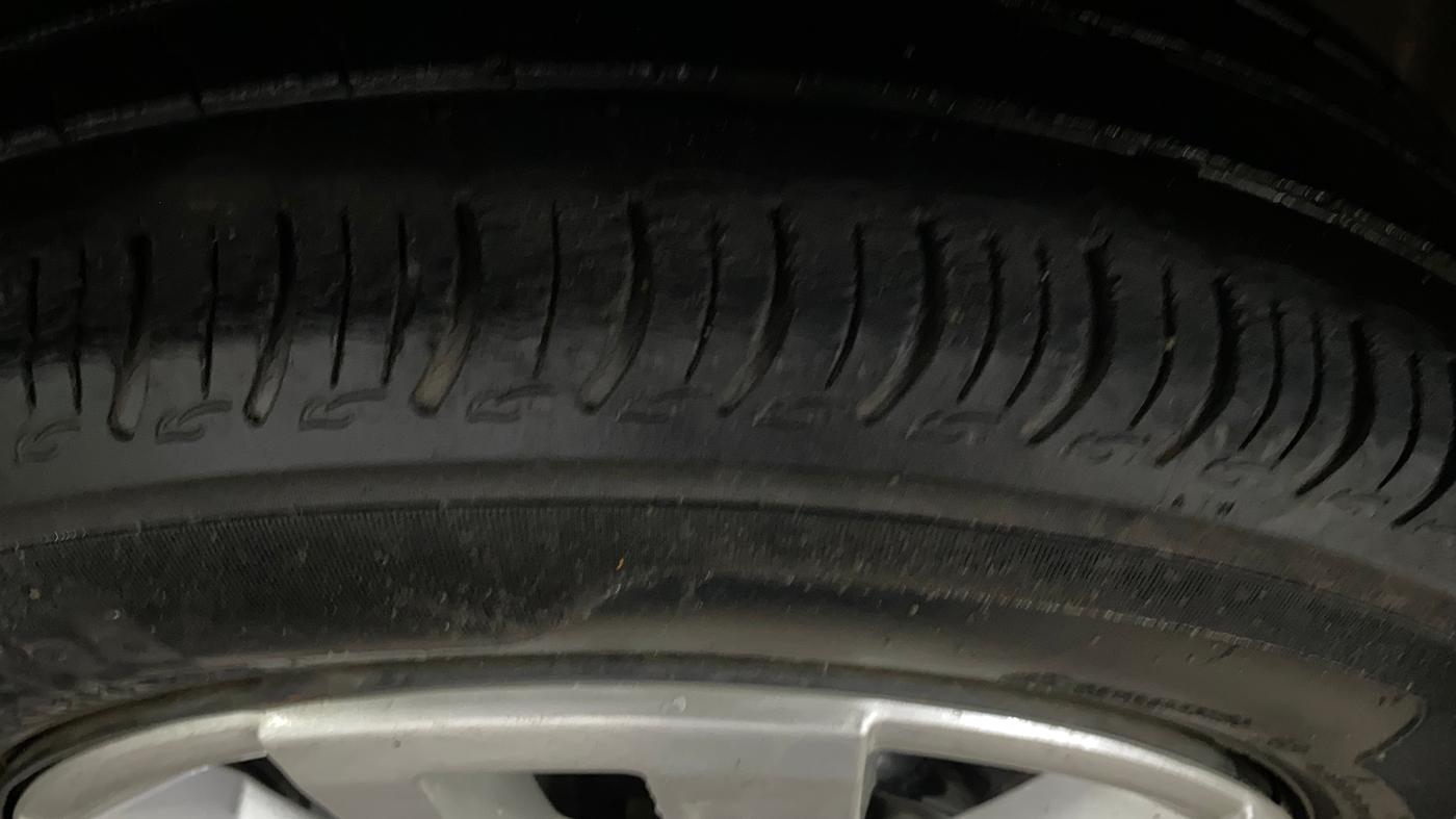 2021 Maruti S PRESSO VXI+, Petrol, Manual, 36,524 km, Left Front Tyre Tread