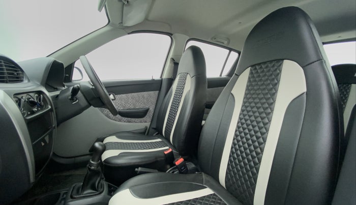 2016 Maruti Alto 800 LXI, Petrol, Manual, 3,800 km, Right Side Front Door Cabin