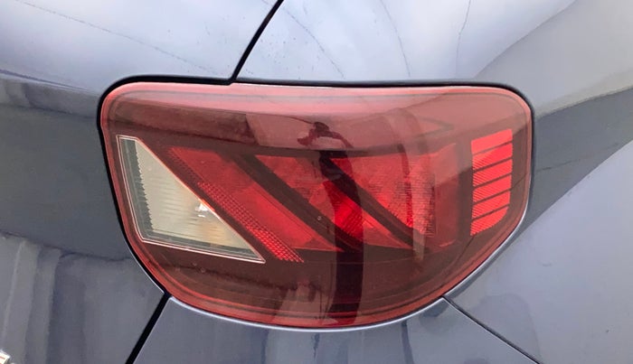 2019 Hyundai VENUE SX 1.0 TURBO, Petrol, Manual, 22,171 km, Right tail light - Minor scratches