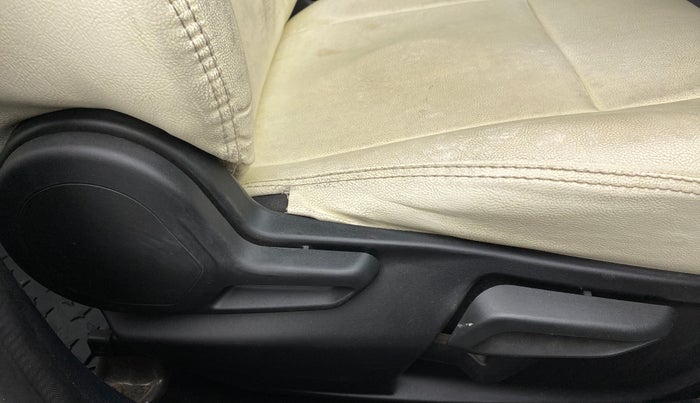 2020 Tata Tiago XZ PLUS PETROL, Petrol, Manual, 46,823 km, Driver Side Adjustment Panel