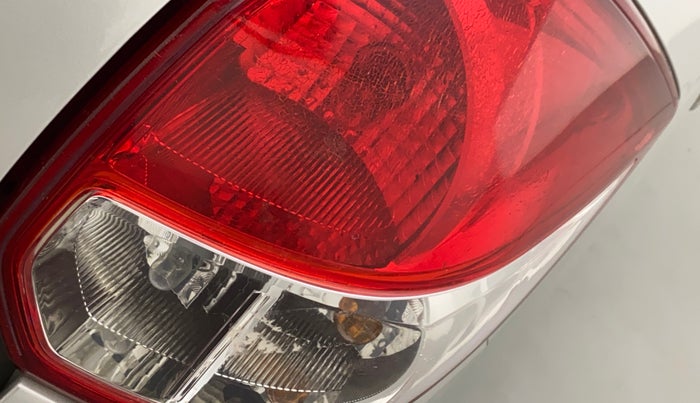 2013 Maruti Ertiga VXI, Petrol, Manual, 25,506 km, Right tail light - Minor damage
