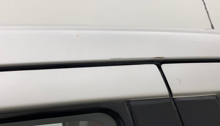 2013 Maruti Ertiga VXI, Petrol, Manual, 25,506 km, Right B pillar - Minor scratches