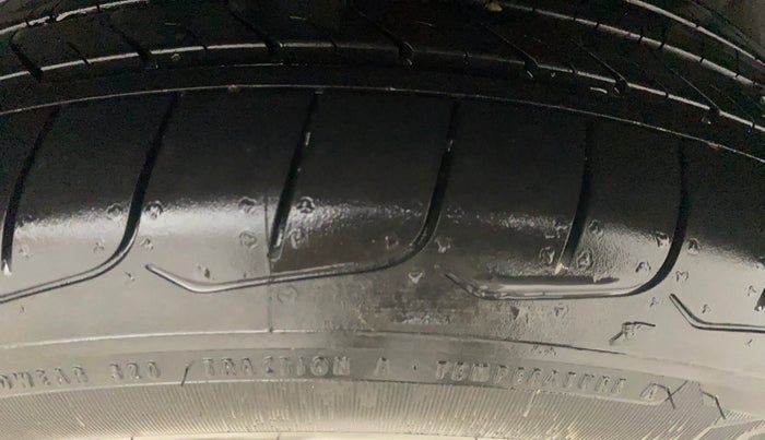 2020 MG HECTOR SHARP 1.5 DCT PETROL, Petrol, Automatic, 46,912 km, Left Rear Tyre Tread