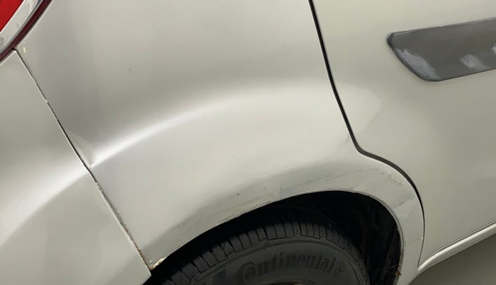 2011 Maruti Ritz VXI, Petrol, Manual, 74,279 km, Right quarter panel - Slightly dented