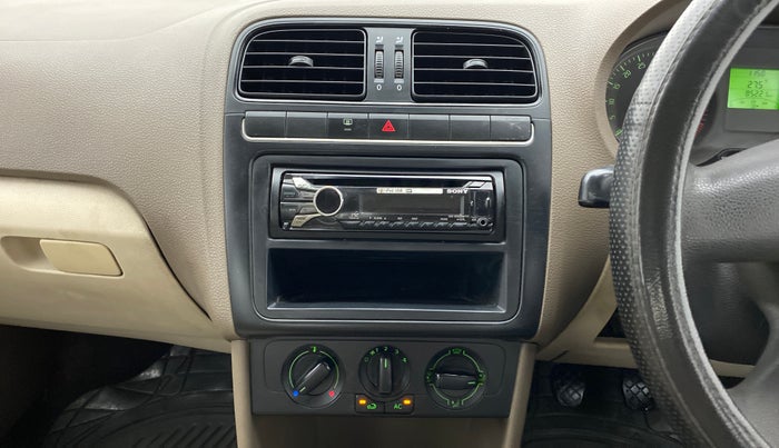 2012 Skoda Rapid AMBITION 1.6 TDI CR MT, Diesel, Manual, 85,438 km, Air Conditioner