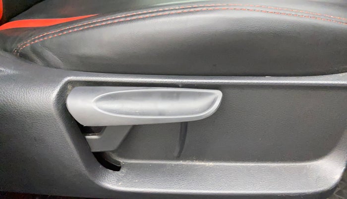 2022 Volkswagen Polo 1.0 GT TSI AT, Petrol, Automatic, 20,203 km, Driver Side Adjustment Panel