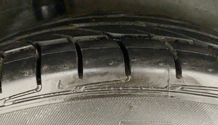 2016 Honda BR-V 1.5L I-VTEC E, Petrol, Manual, 83,988 km, Right Rear Tyre Tread