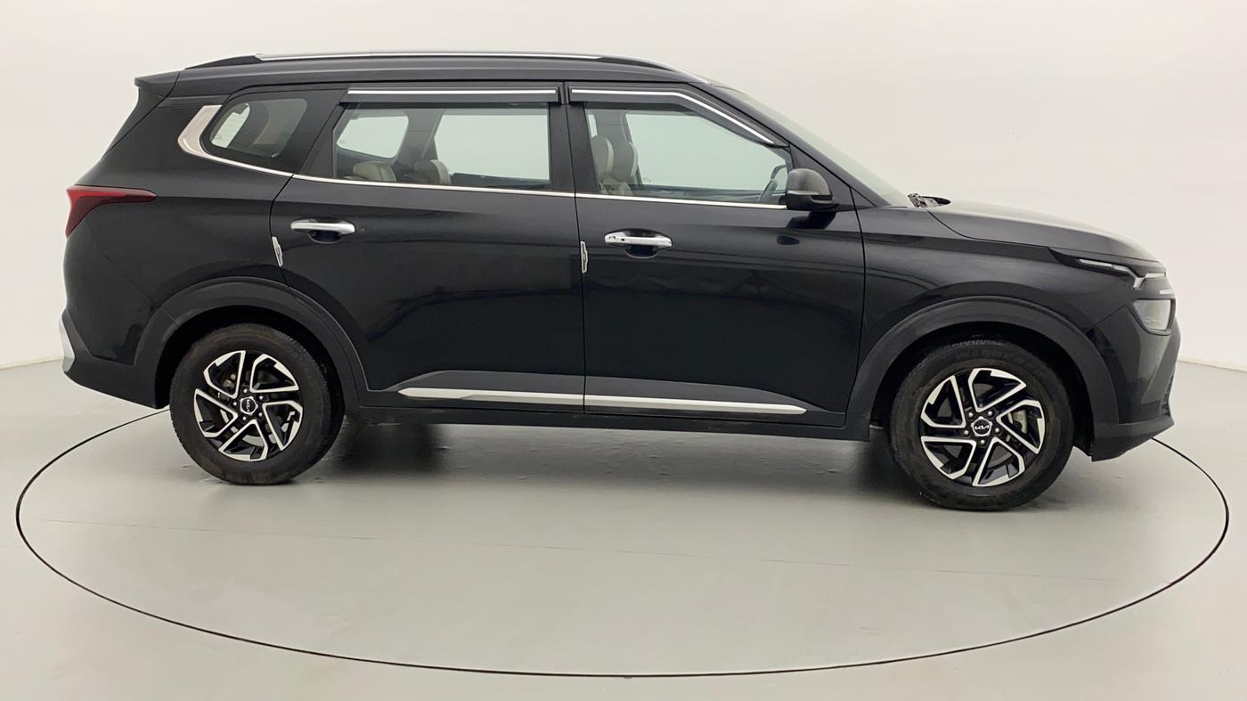 2022 KIA CARENS LUXURY PLUS 1.5 DIESEL 6 STR, Diesel, Manual, 65,871 km, Right Side View