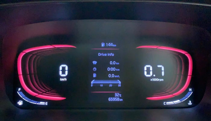 2022 KIA CARENS LUXURY PLUS 1.5 DIESEL 6 STR, Diesel, Manual, 65,871 km, Odometer Image