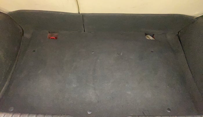 2013 Chevrolet Sail UVA 1.2 LS, Petrol, Manual, 48,283 km, Boot Inside