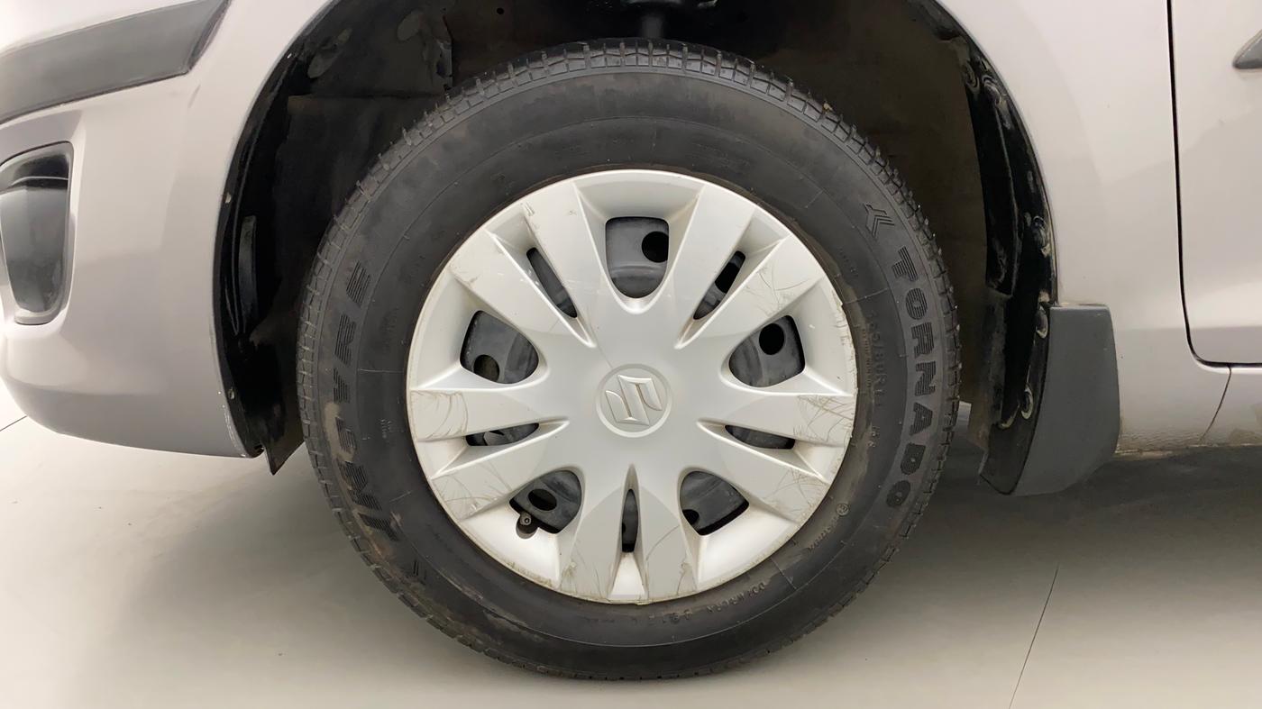 2014 Maruti Swift Dzire VXI, Petrol, Manual, 43,281 km, Left Front Wheel