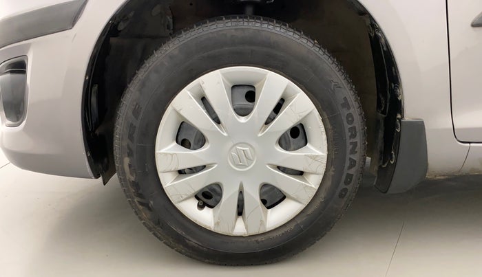 2014 Maruti Swift Dzire VXI, Petrol, Manual, 43,281 km, Left Front Wheel