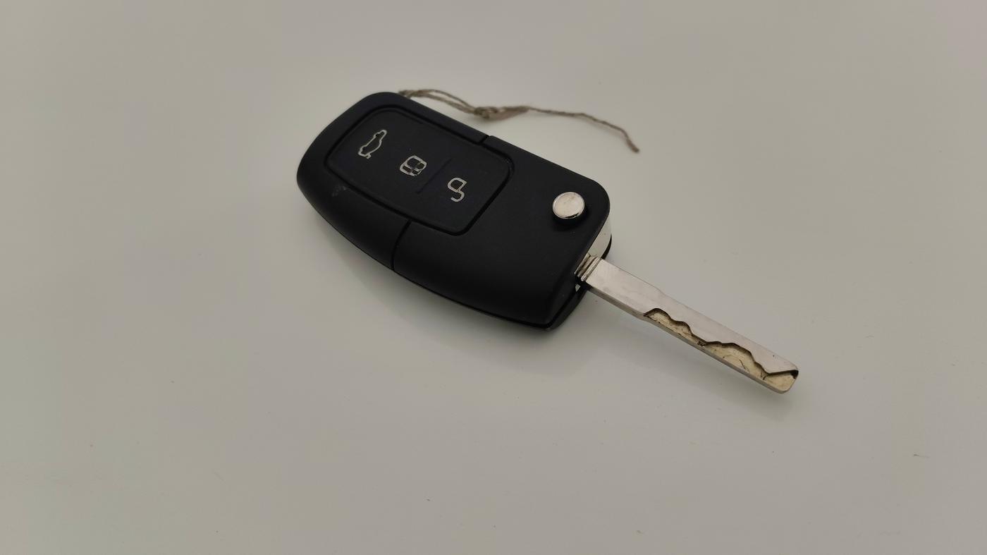 2015 Ford Ecosport TITANIUM 1.5L PETROL AT, Petrol, Automatic, 76,348 km, Key Close Up