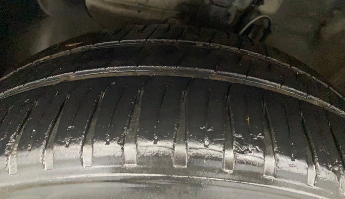 2018 Hyundai Elite i20 SPORTZ 1.2, Petrol, Manual, 65,291 km, Left Front Tyre Tread