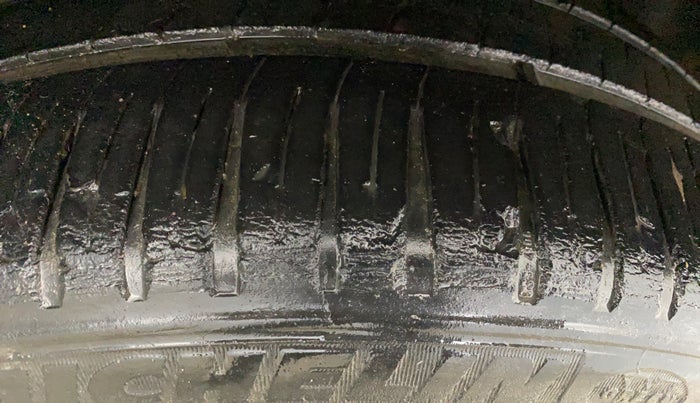 2018 Hyundai Elite i20 SPORTZ 1.2, Petrol, Manual, 65,291 km, Right Front Tyre Tread