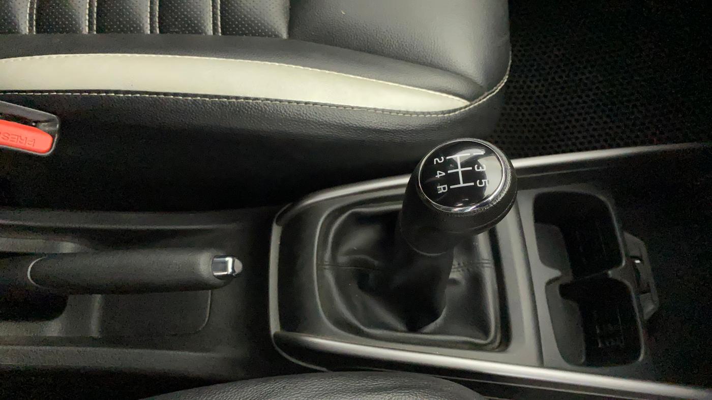 2020 Maruti XL6 ZETA MT, Petrol, Manual, 42,065 km, Gear Lever
