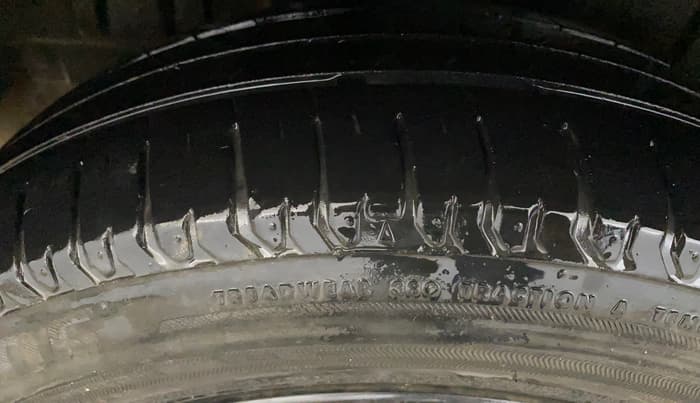 2020 Maruti XL6 ZETA MT, Petrol, Manual, 42,065 km, Right Rear Tyre Tread
