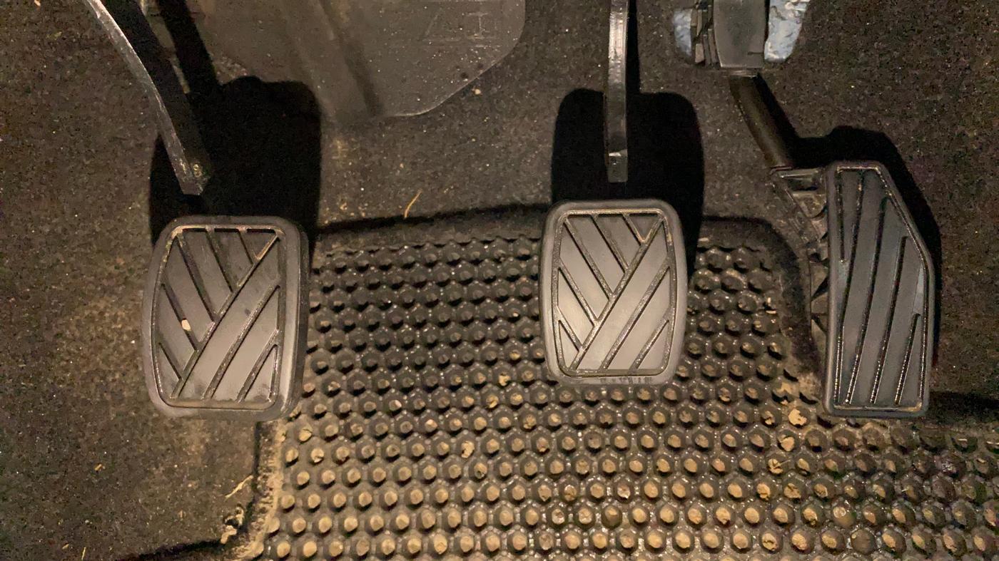 2020 Maruti XL6 ZETA MT, Petrol, Manual, 42,065 km, Pedals