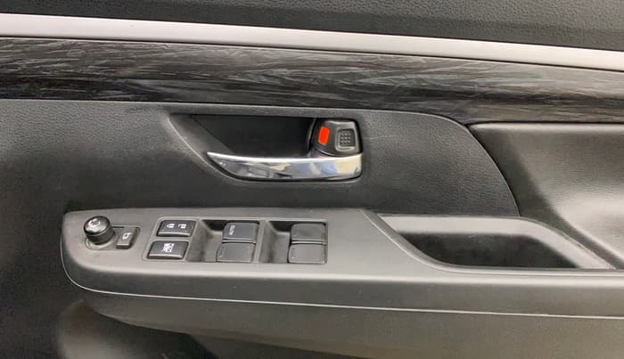 2020 Maruti XL6 ZETA MT, Petrol, Manual, 42,065 km, Driver Side Door Panels Control