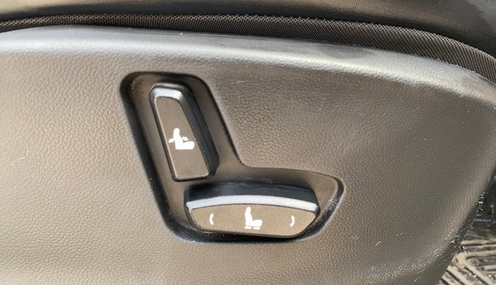 2021 MG HECTOR SHARP 1.5 PETROL CVT, Petrol, Automatic, 84,851 km, Driver Side Adjustment Panel