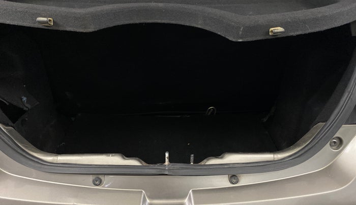 2018 Tata TIAGO NRG PETROL, Petrol, Manual, 52,247 km, Boot Inside