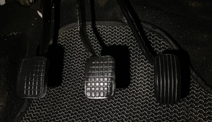 2018 Tata TIAGO NRG PETROL, Petrol, Manual, 52,247 km, Pedals