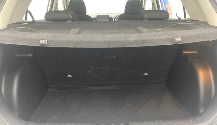 2020 Hyundai VENUE SX 1.0 TURBO IMT, Petrol, Manual, 63,032 km, Boot Inside