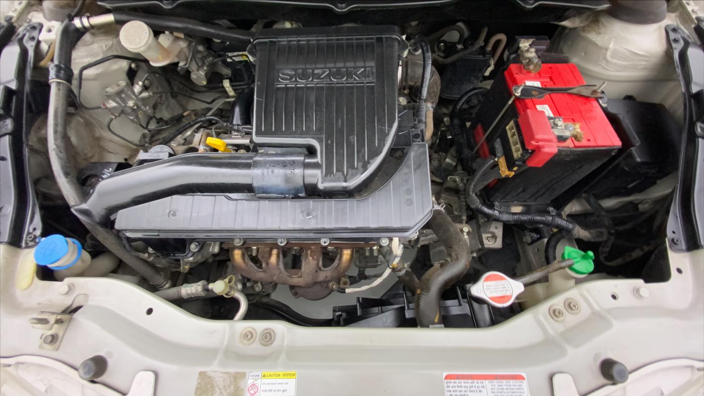 2017 Maruti Swift LXI (O), Petrol, Manual, 43,232 km, Open Bonet