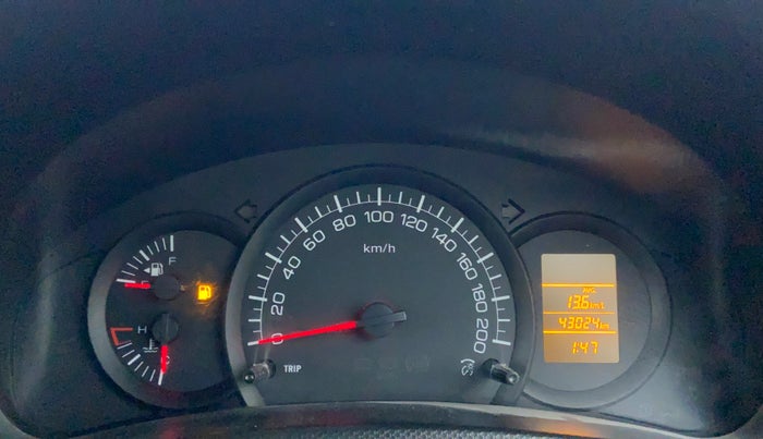 2017 Maruti Swift LXI (O), Petrol, Manual, 43,232 km, Odometer Image
