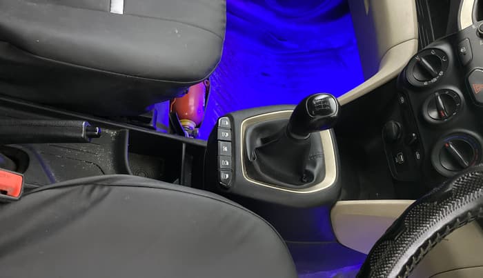 2019 Hyundai NEW SANTRO SPORTZ CNG, CNG, Manual, 58,600 km, Gear Lever