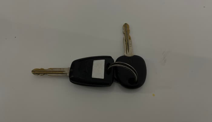2019 Hyundai NEW SANTRO SPORTZ CNG, CNG, Manual, 58,600 km, Key Close Up