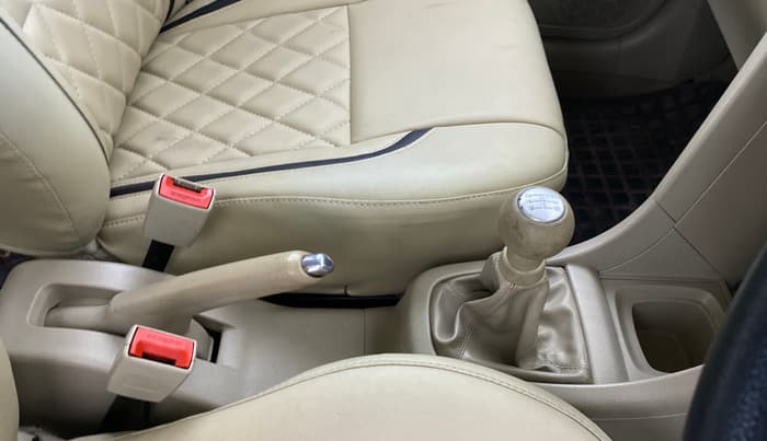 2015 Maruti Swift Dzire VXI, Petrol, Manual, 37,153 km, Gear Lever
