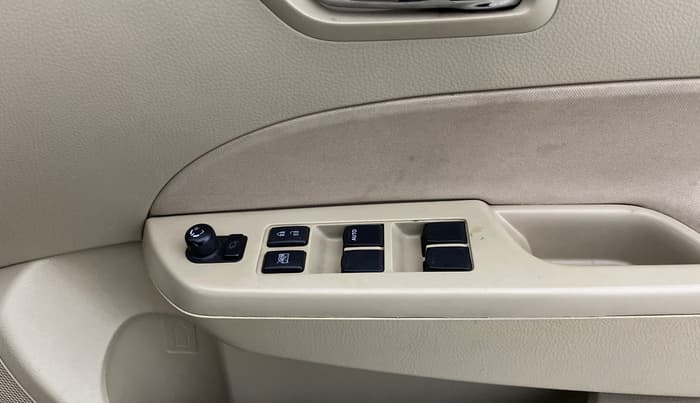 2015 Maruti Swift Dzire VXI, Petrol, Manual, 37,153 km, Driver Side Door Panels Control