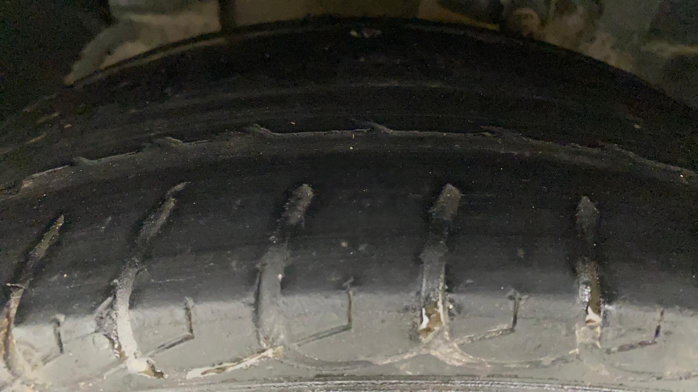 2019 Ford Ecosport TITANIUM 1.5L PETROL, Petrol, Manual, 91,830 km, Left Front Tyre Tread
