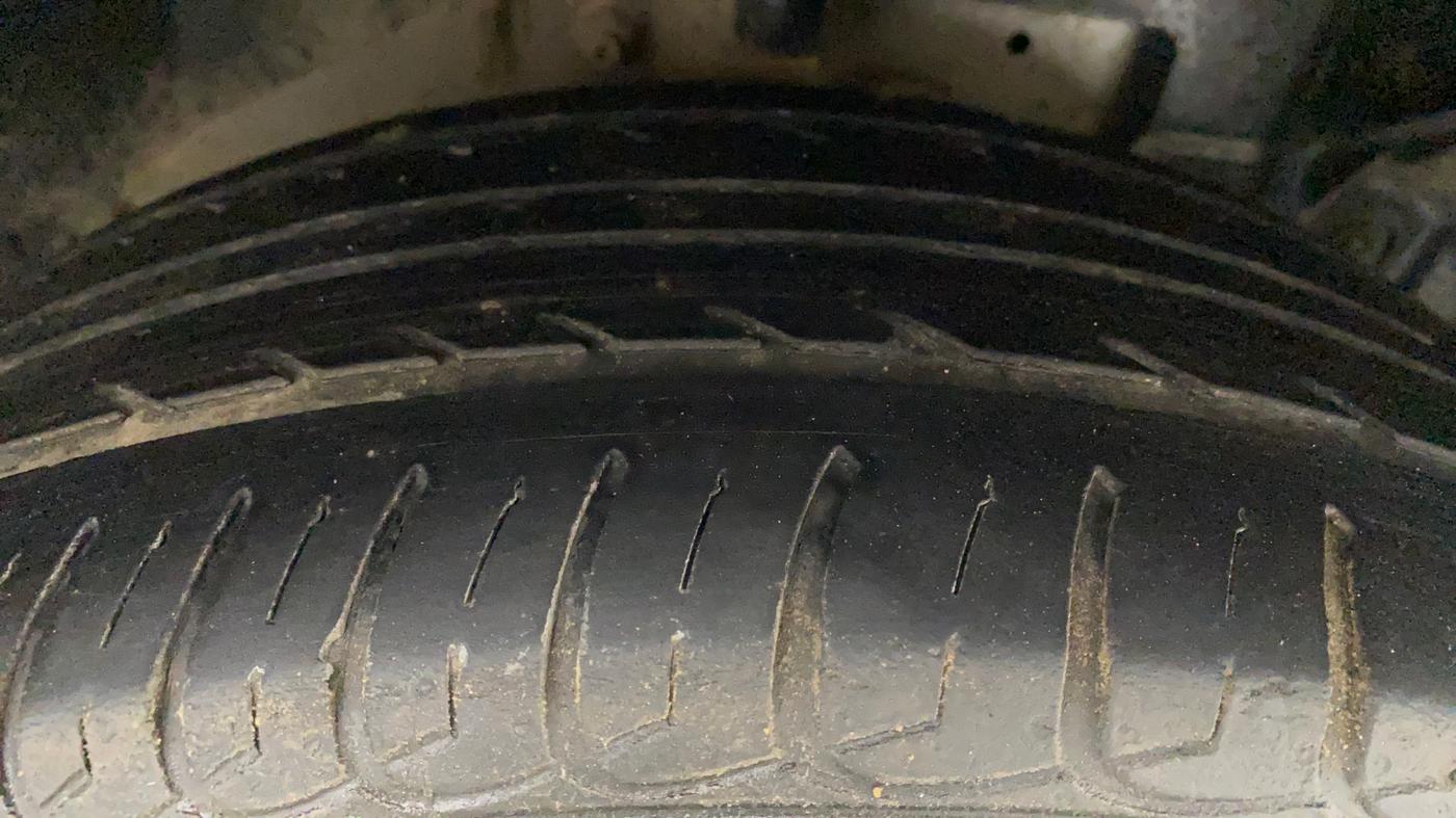 2019 Ford Ecosport TITANIUM 1.5L PETROL, Petrol, Manual, 91,830 km, Right Front Tyre Tread