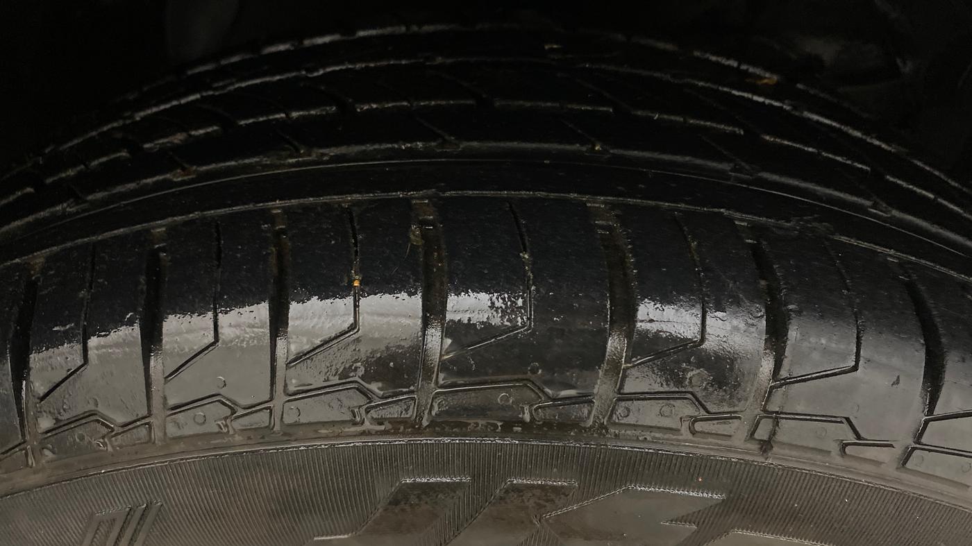 2022 Maruti S Cross ZETA 1.5, Petrol, Manual, 21,181 km, Right Front Tyre Tread