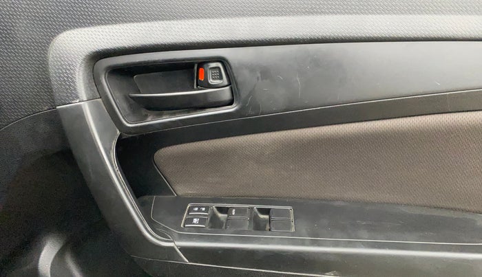 2022 Toyota URBAN CRUISER MID GRADE MT, Petrol, Manual, 67,193 km, Driver Side Door Panels Control