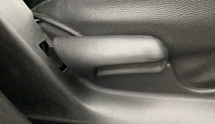 2022 Toyota URBAN CRUISER MID GRADE MT, Petrol, Manual, 67,193 km, Driver Side Adjustment Panel