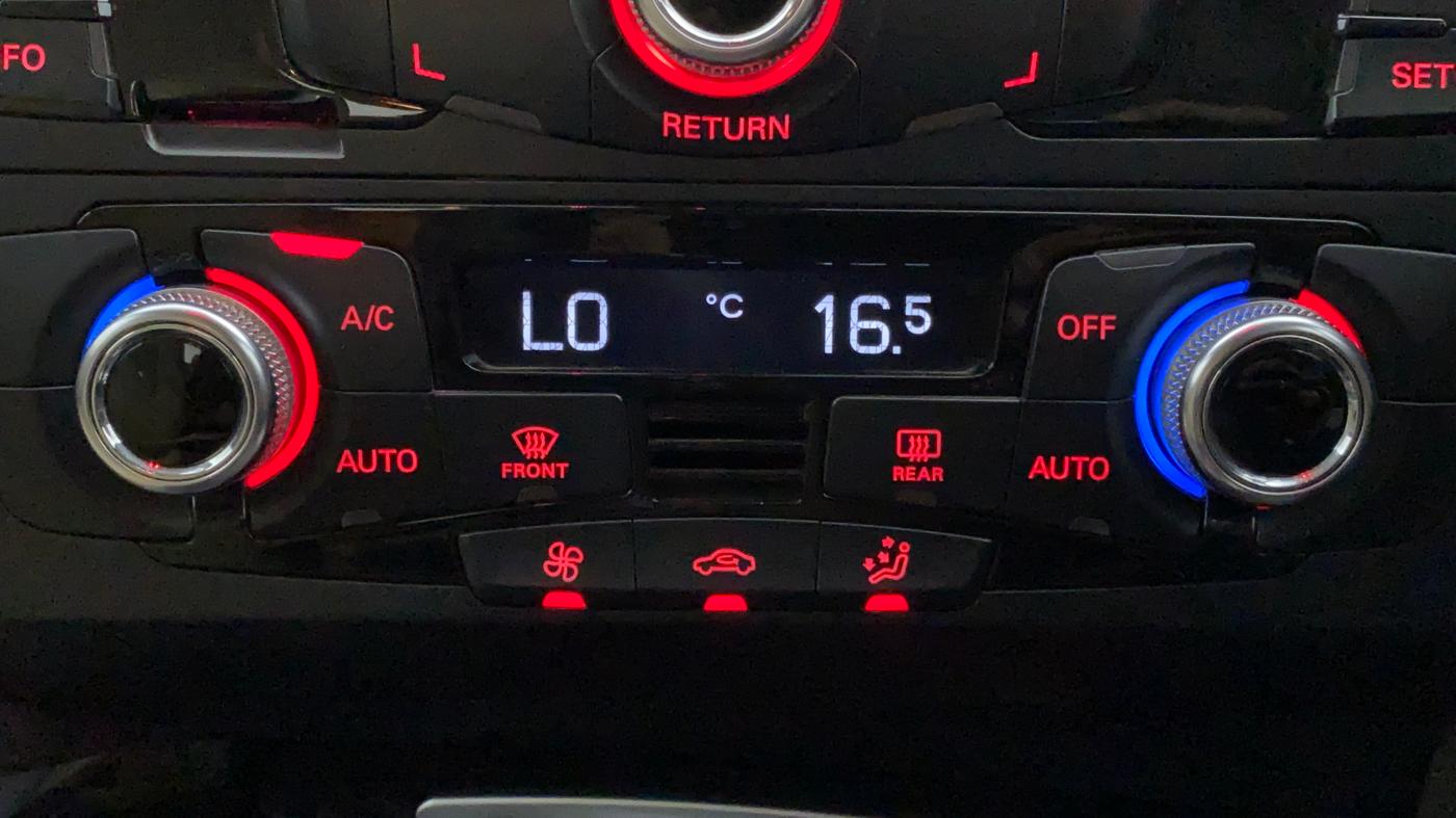 2015 Audi A4 35 TDI PREMIUM PLUS SUNROOF, Diesel, Automatic, 42,042 km, Automatic Climate Control