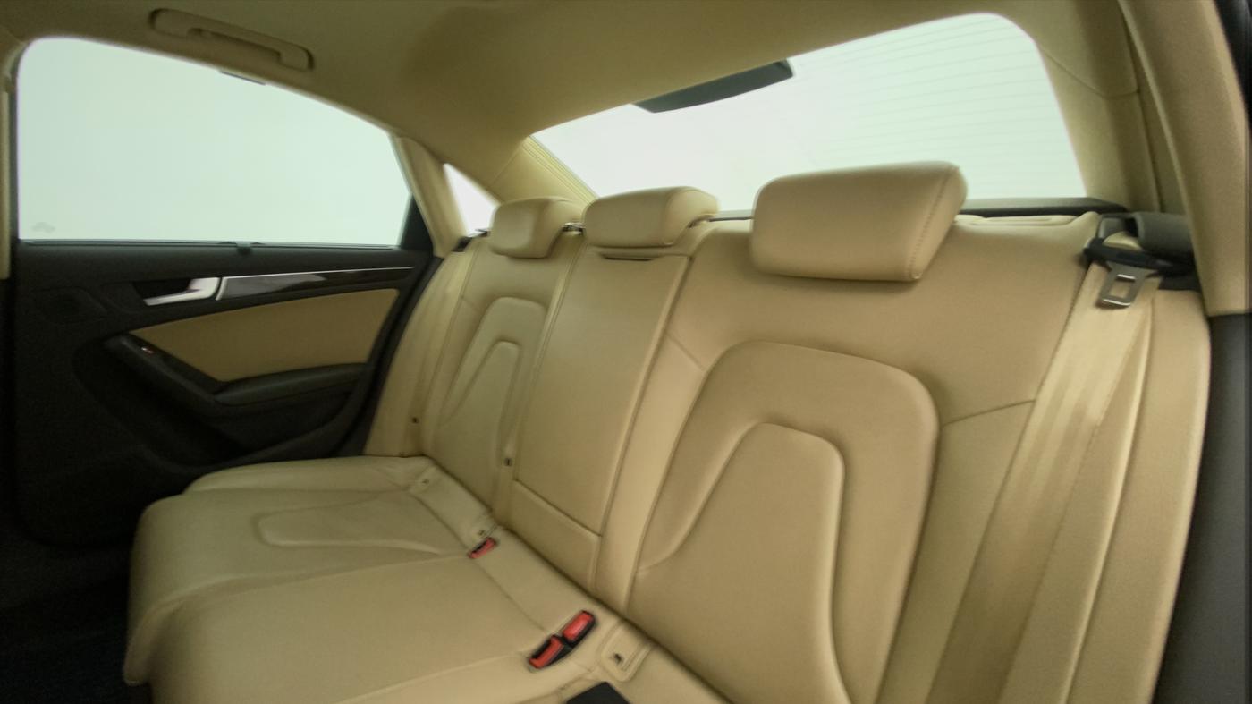 2015 Audi A4 35 TDI PREMIUM PLUS SUNROOF, Diesel, Automatic, 42,042 km, Right Side Rear Door Cabin