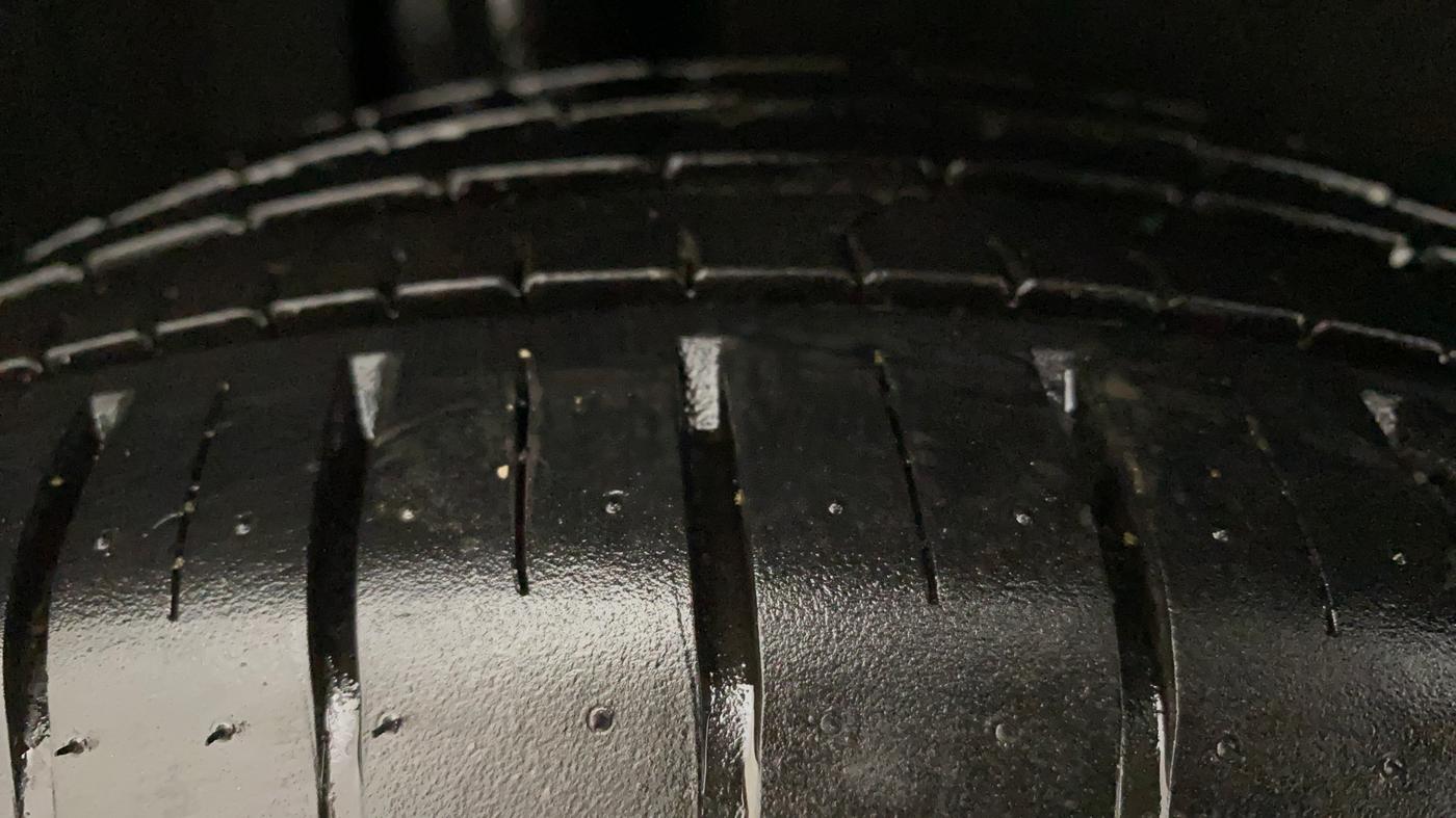 2021 Maruti Baleno ZETA CVT PETROL 1.2, Petrol, Automatic, 5,665 km, Right Rear Tyre Tread